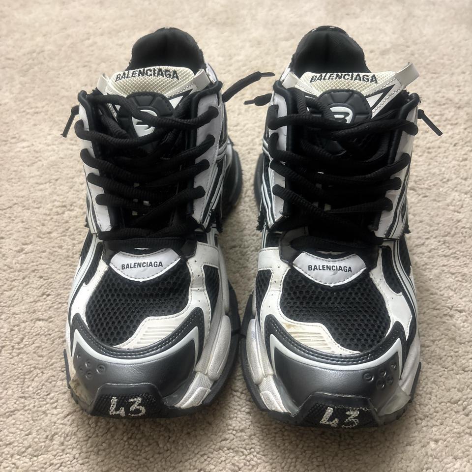 Balenciaga Runner Sneaker Black White 913d 4
