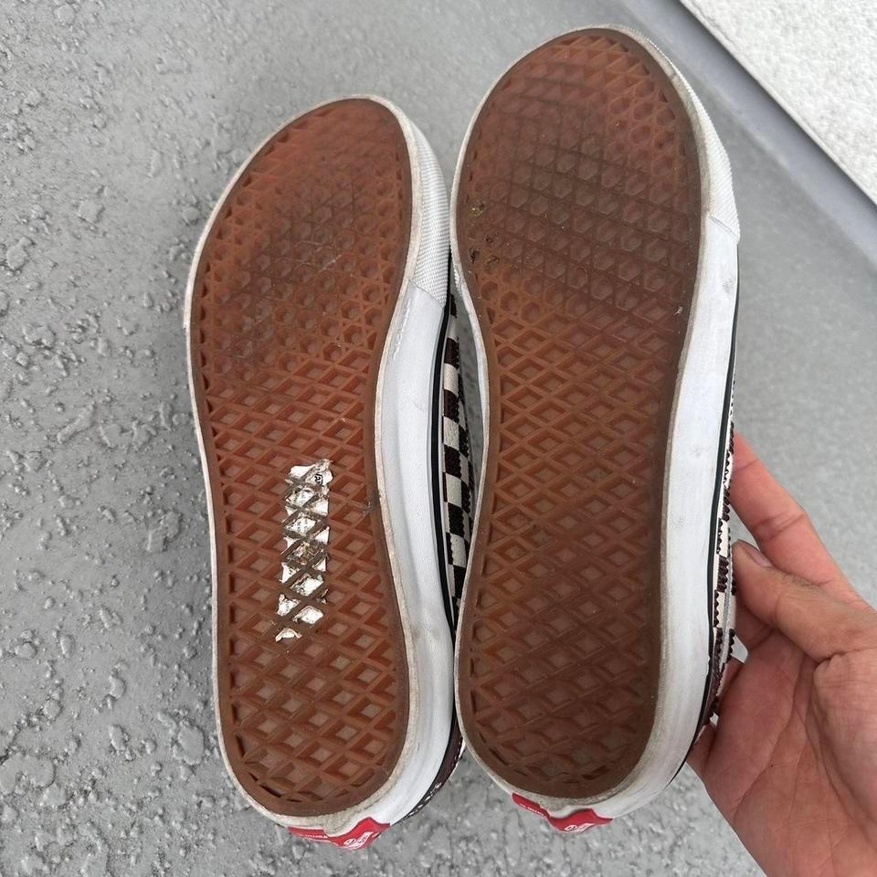 Supreme Brown Swarvoski Crystal Old 6