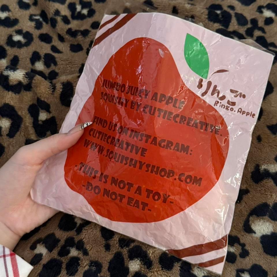 Cutie Creative Apple Squishy 2