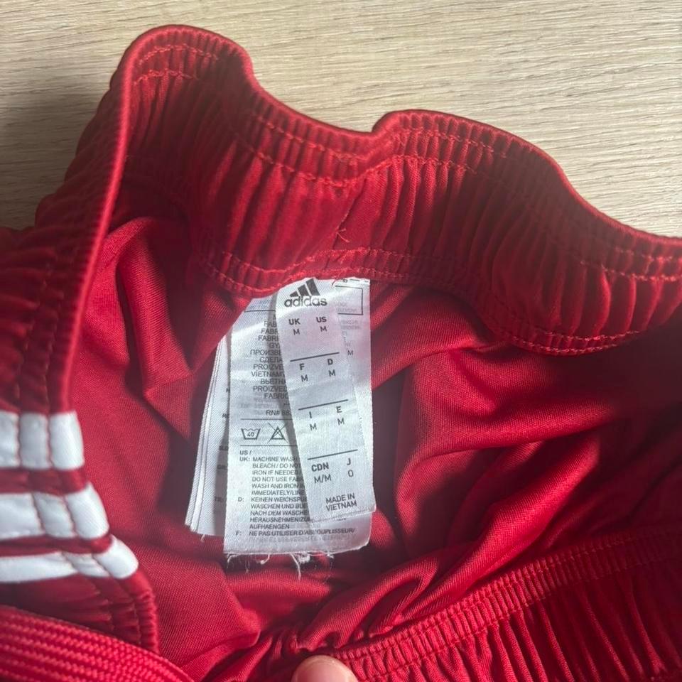 Adidas Red Shorts Size M 4748 3