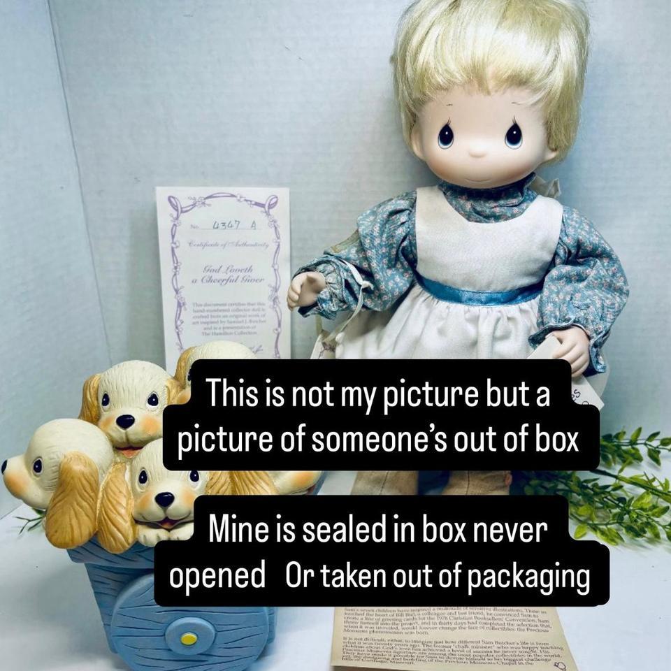 Precious Moments Porcelain Figurine Full 3e61 4