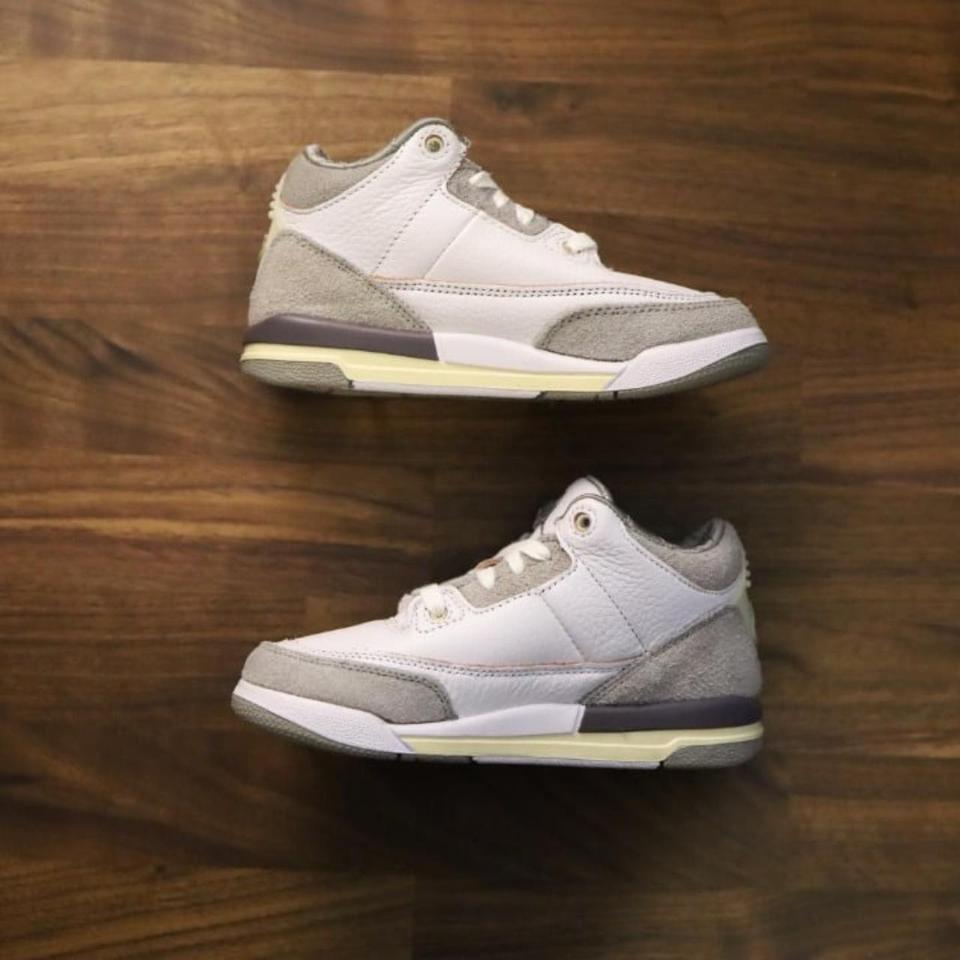 A Ma Maniere X Air 4