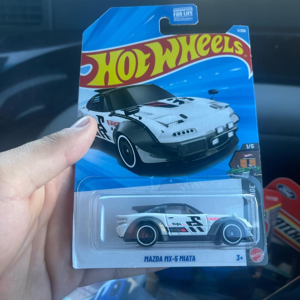 Hot Wheels Mazda Mx 5 Miata