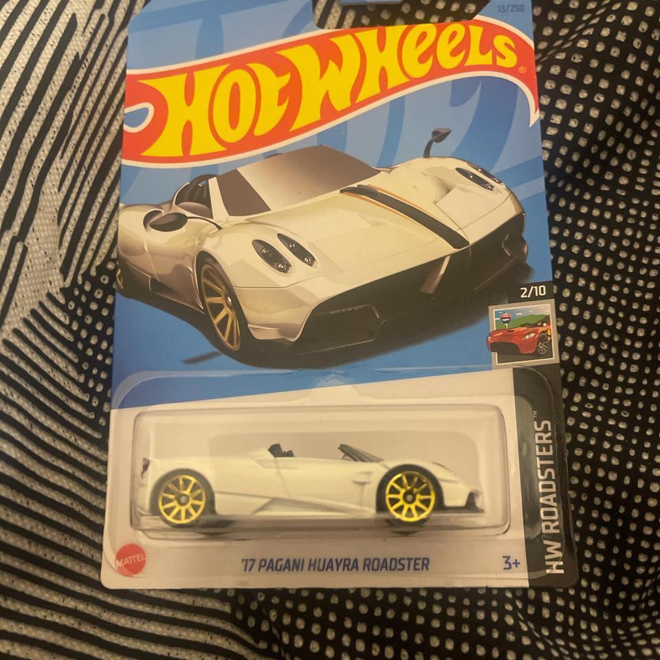 Hot Wheels Pagani Huayra Roadster 260c