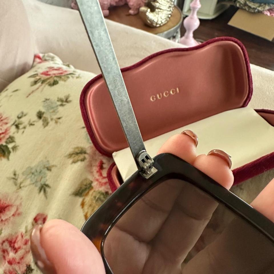 Authentic Gucci Sunglasses With Case 5