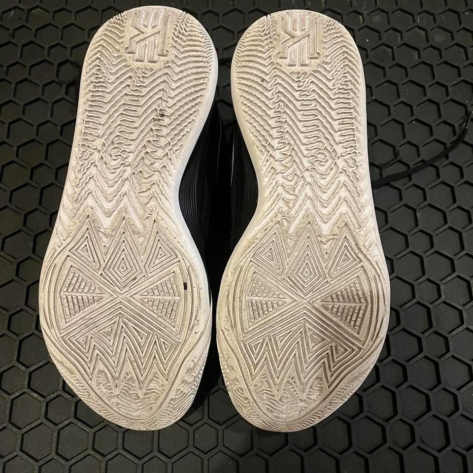 Nike Kyrie Flytrap 6 Black 5