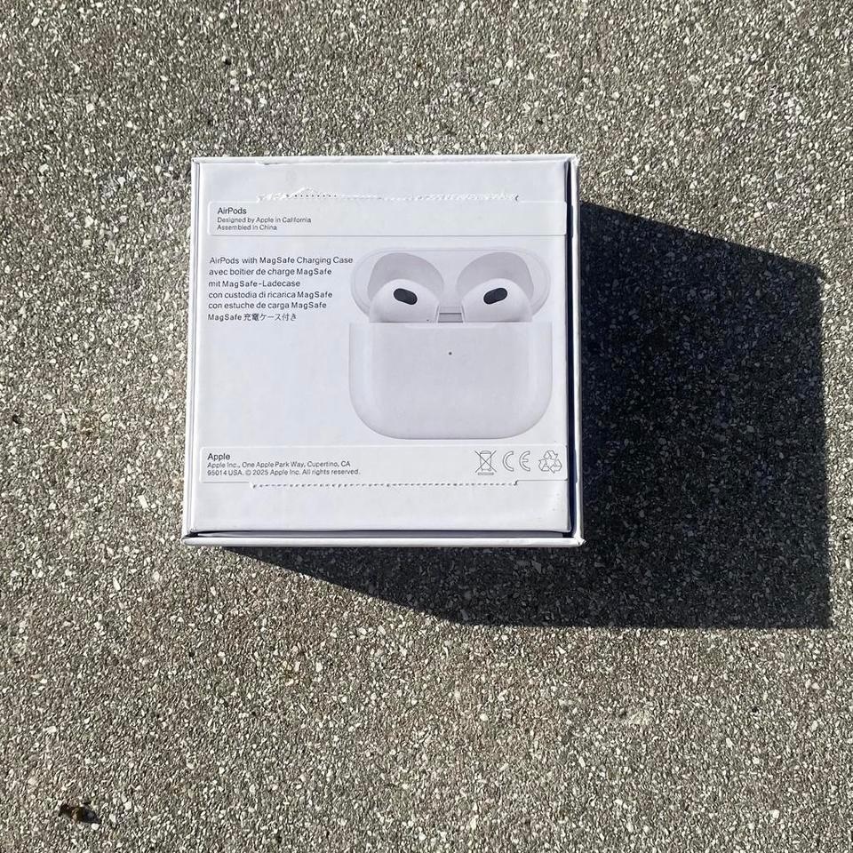 Pple Irpods 3rd Gen Dm 1ccb 2