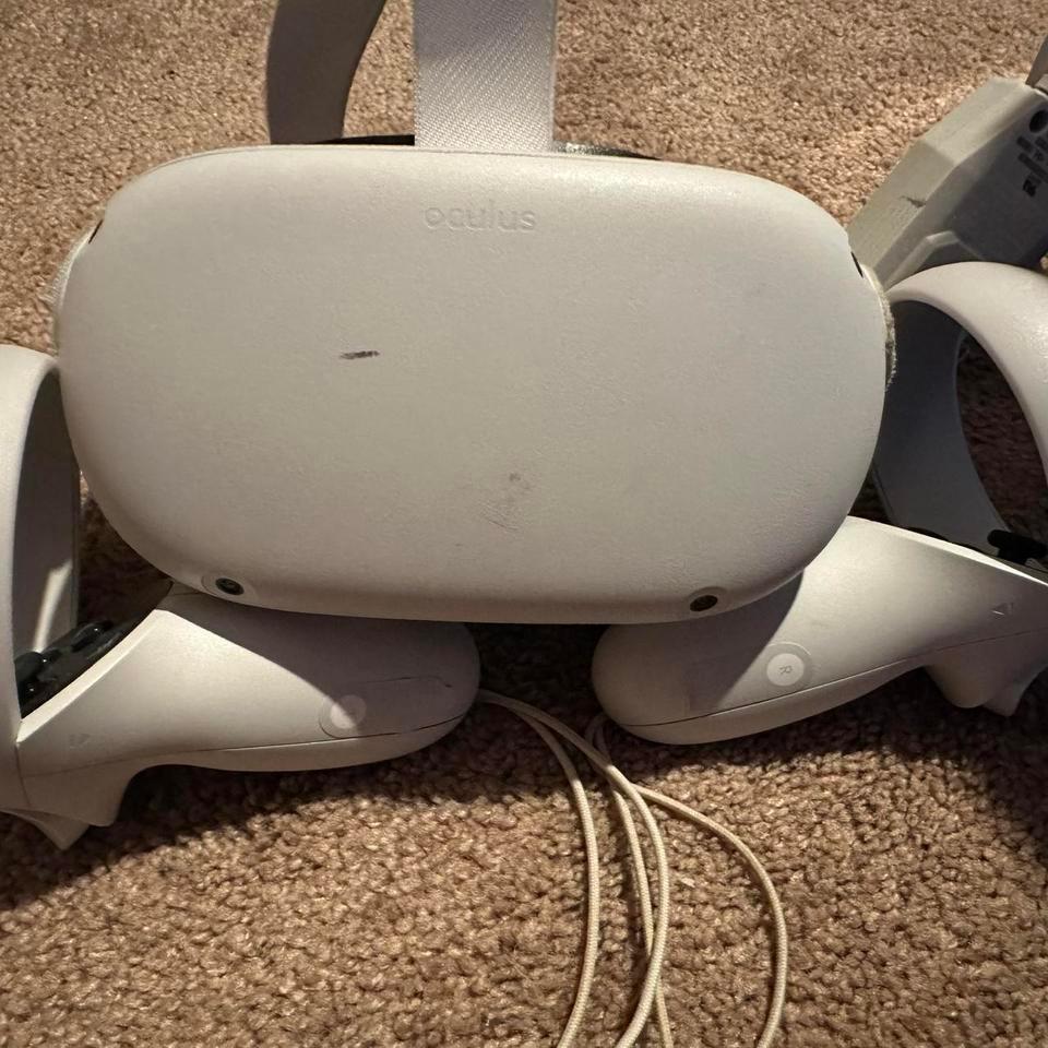 Oculus Quest 2 Vr Headset