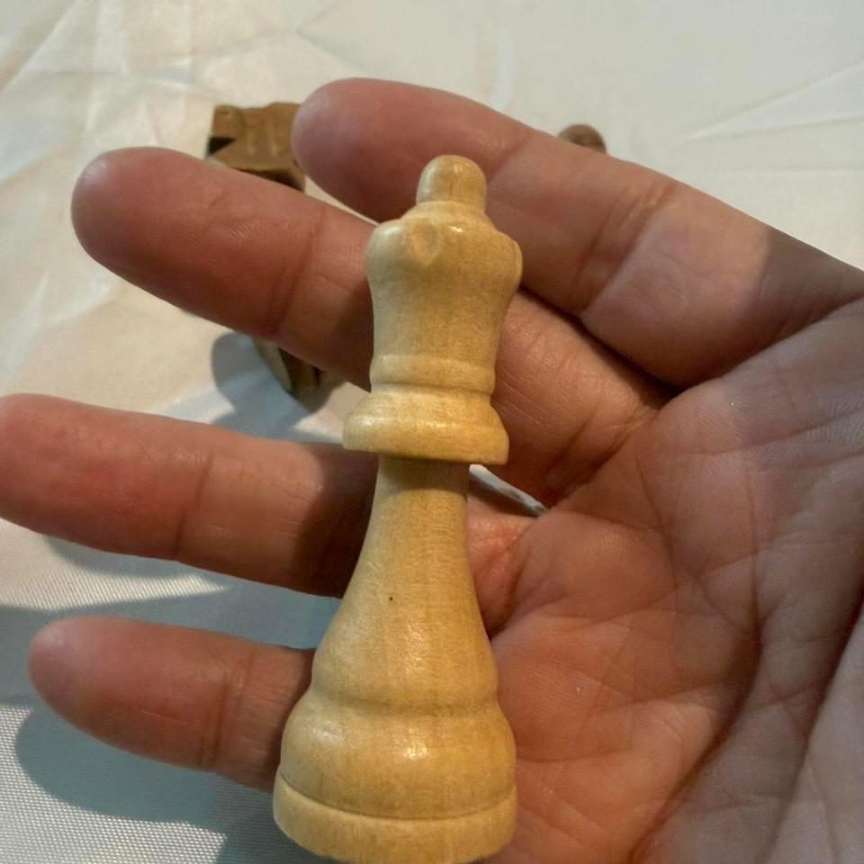 Vintage Chess Set Wood Partial 4f75 6