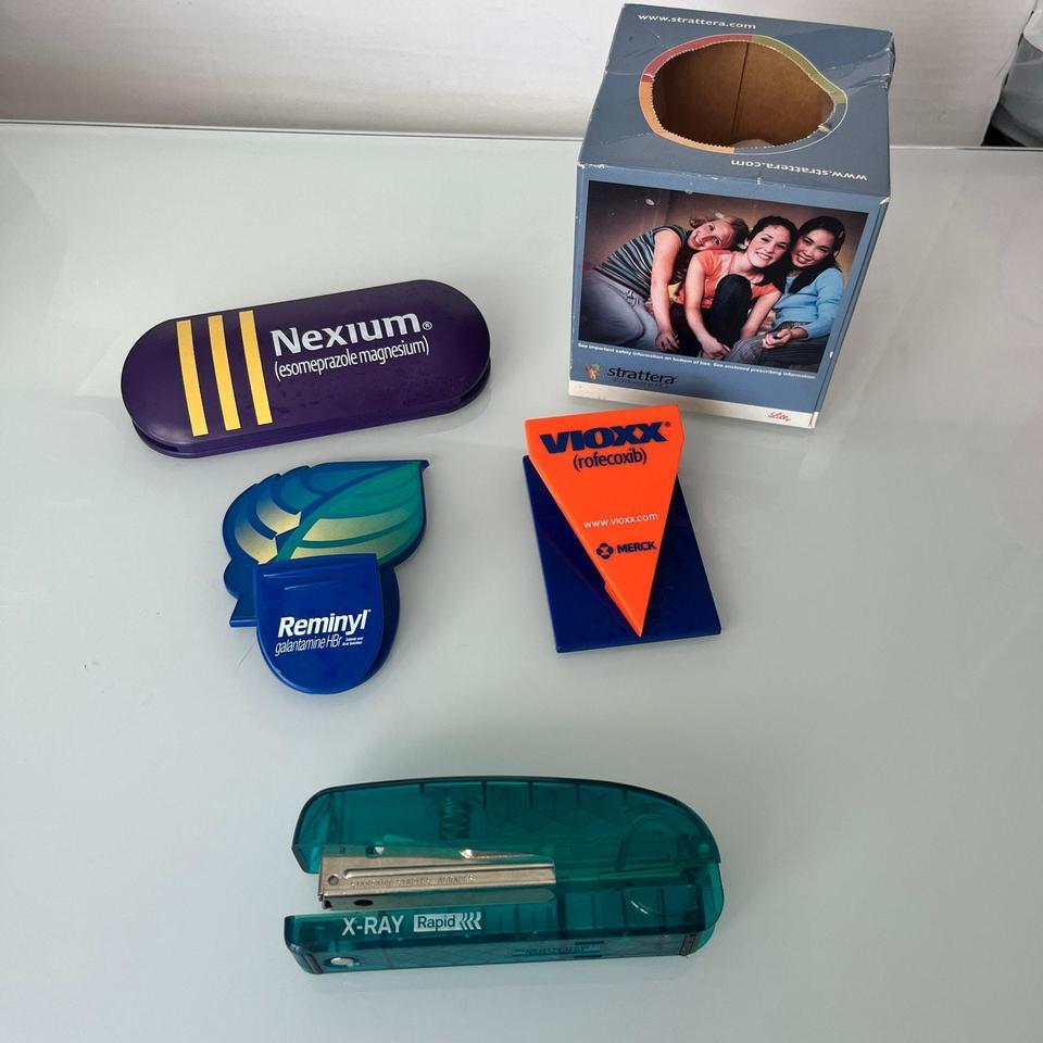 Unique Collection Of Vintage Pharmaceutical Edda