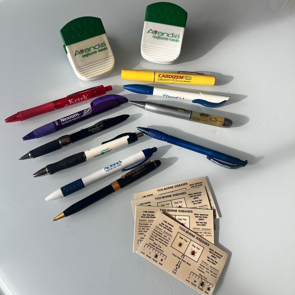 Unique Collection Of Vintage Pharmaceutical 4f67