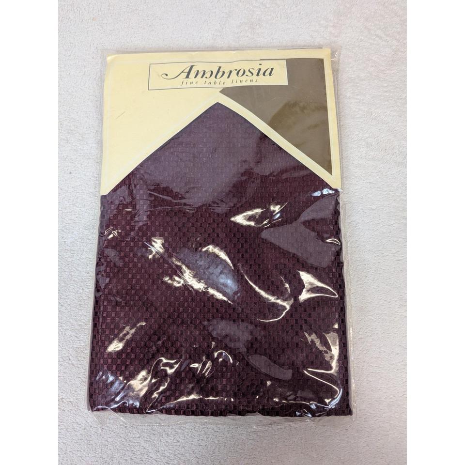 Ambrosia Fine Table Linens Garnet 5250 6