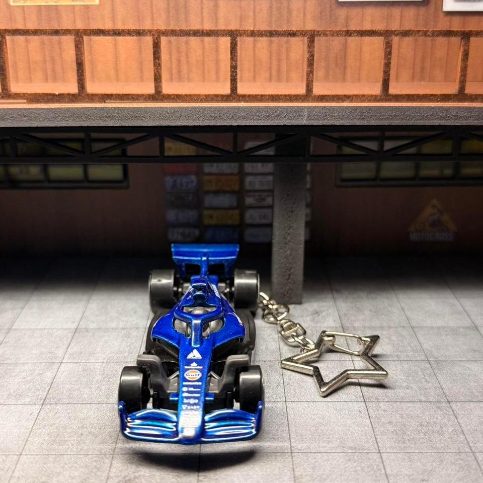 Atlassian Formula 1 Y2k Keychain 64df 3