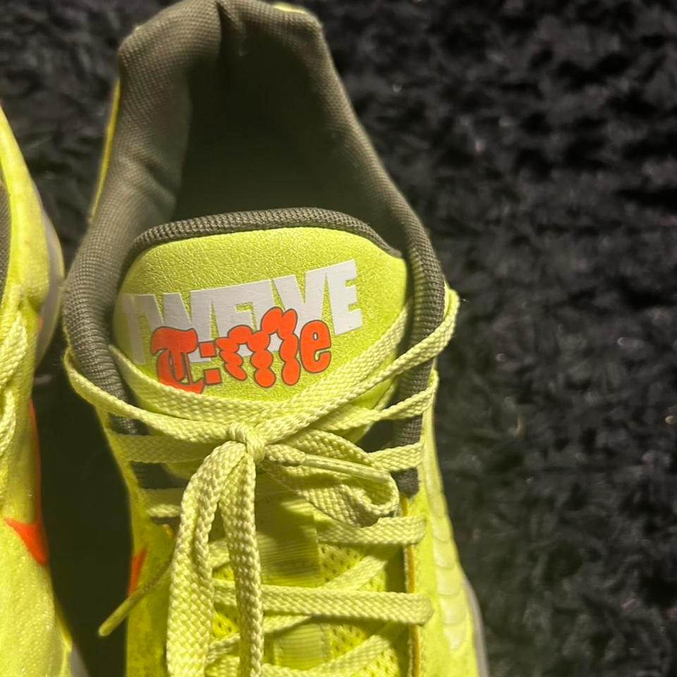 Neon Green Air Zoom Ja 670b 2