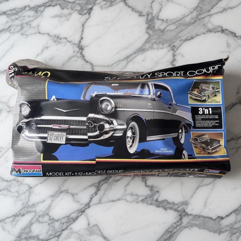 Monogram 57 Chevy Sport Coupe 387b