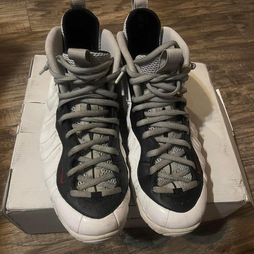 White Nike Foamposite Sz 12 4