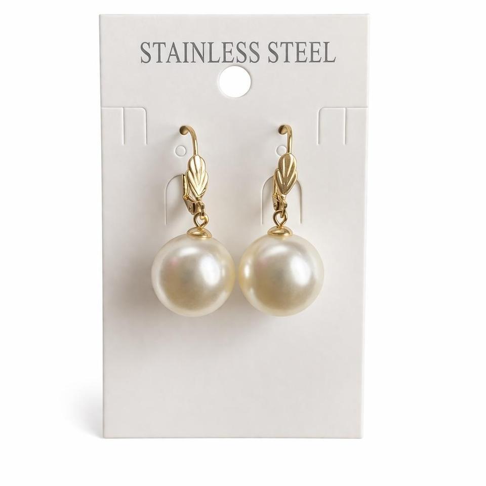 Cream Pearl Drop Earrings With E709