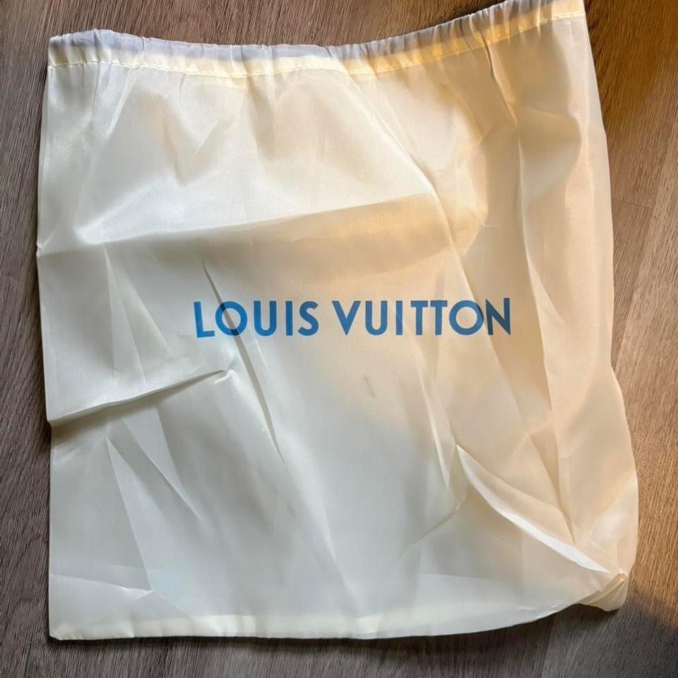 Louis Vuitton Black Sneakers Louisvuitton 2218 7
