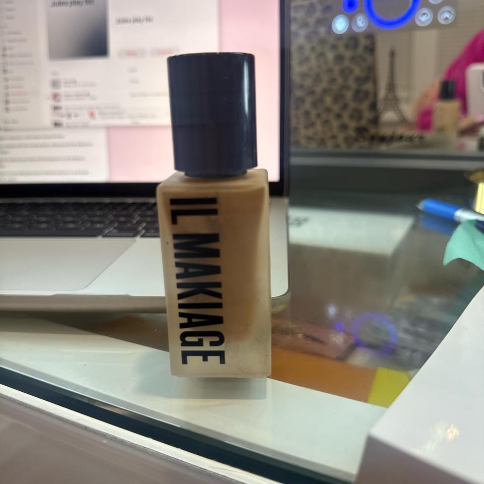 Il Makiage Liquid Foundation Makeup 6214