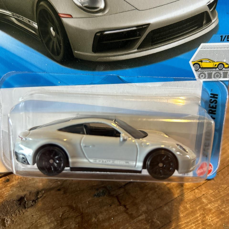 2026 Hotwheel Factory Fresh Porsche 805c