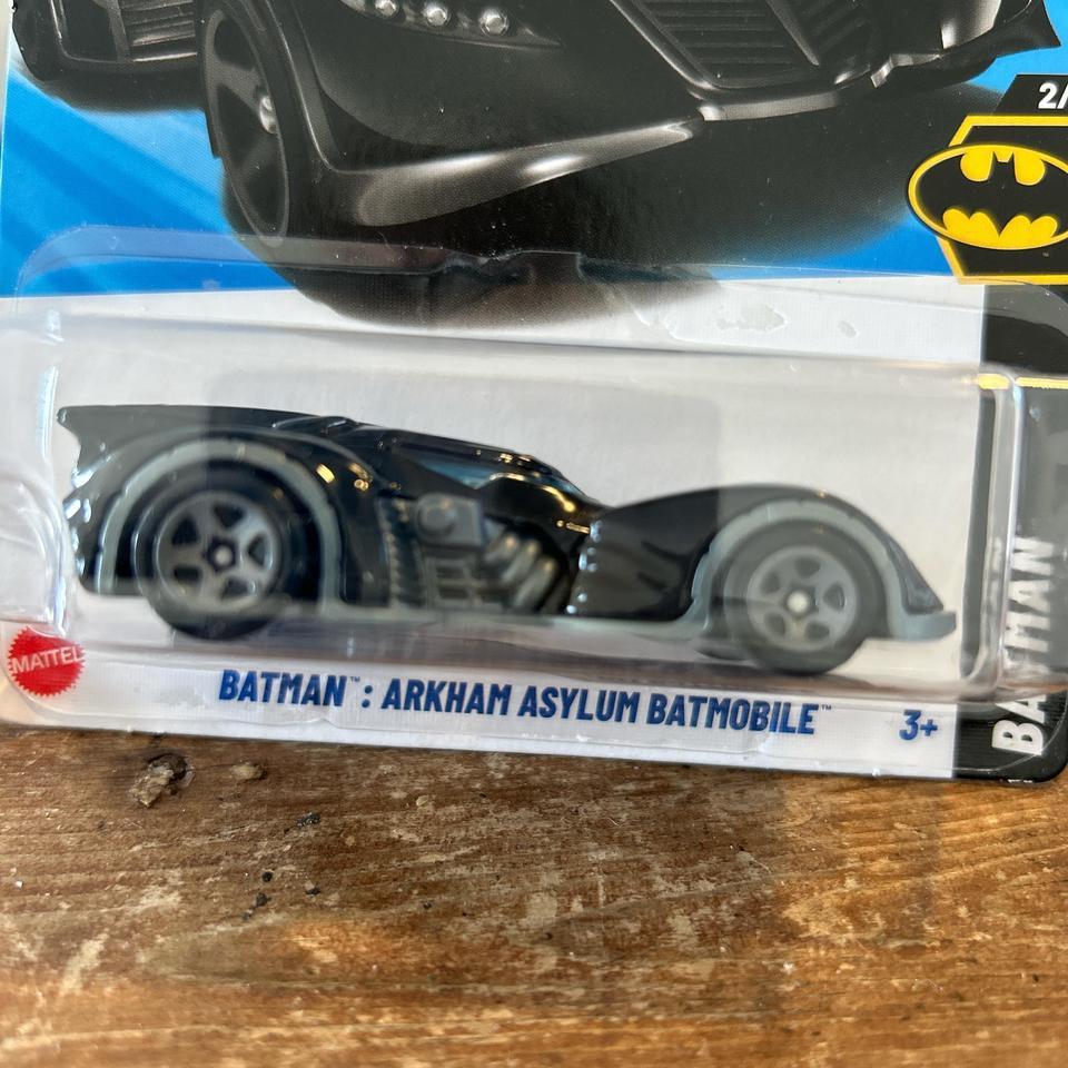 Batman Arkham Asylum Batmobile 25 Fa17