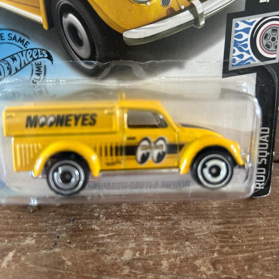Mooneyes Yellow 49 Volkswagen Beetle C8bc