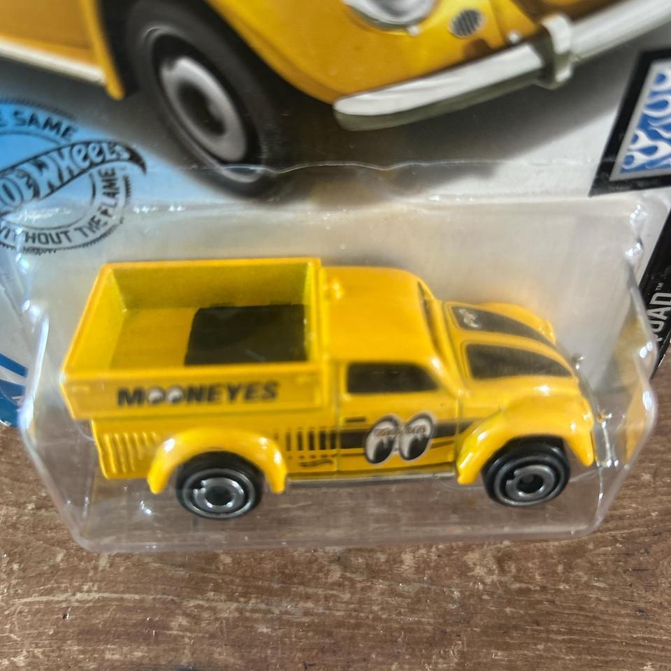 Mooneyes Yellow 49 Volkswagen Beetle C8bc 2