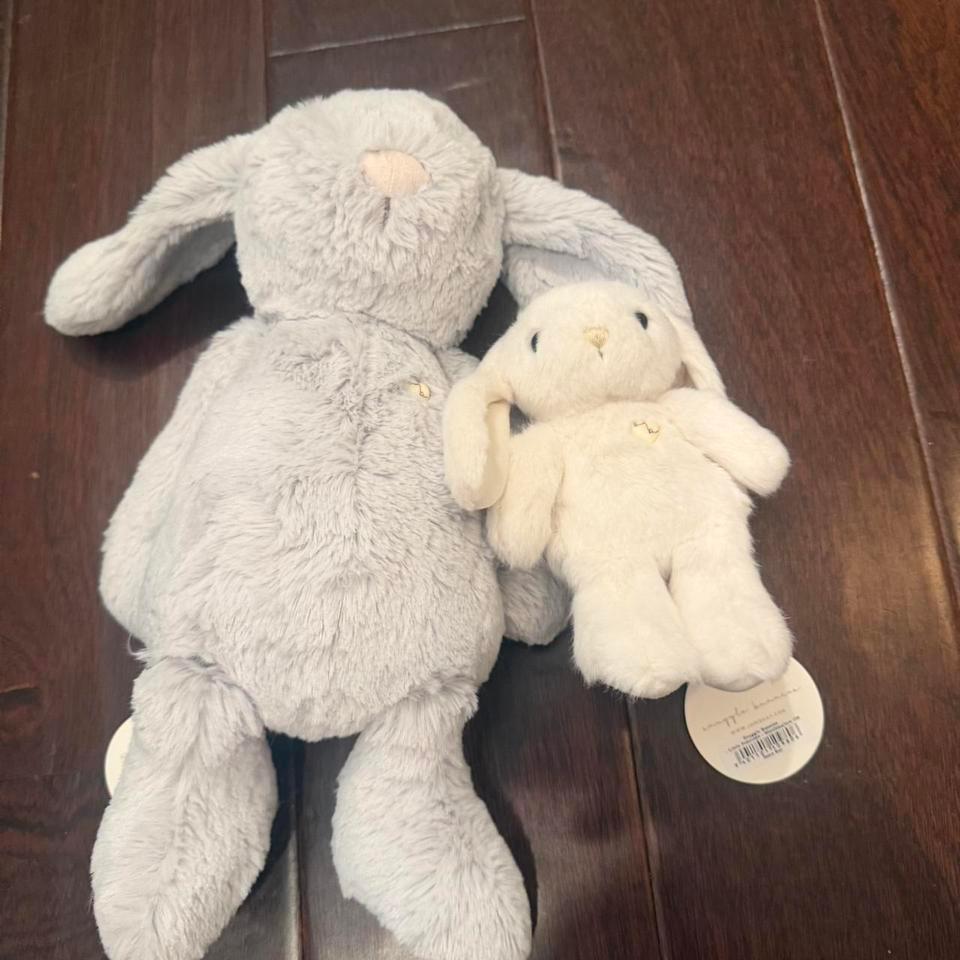 Grey And White Baby And D9ac