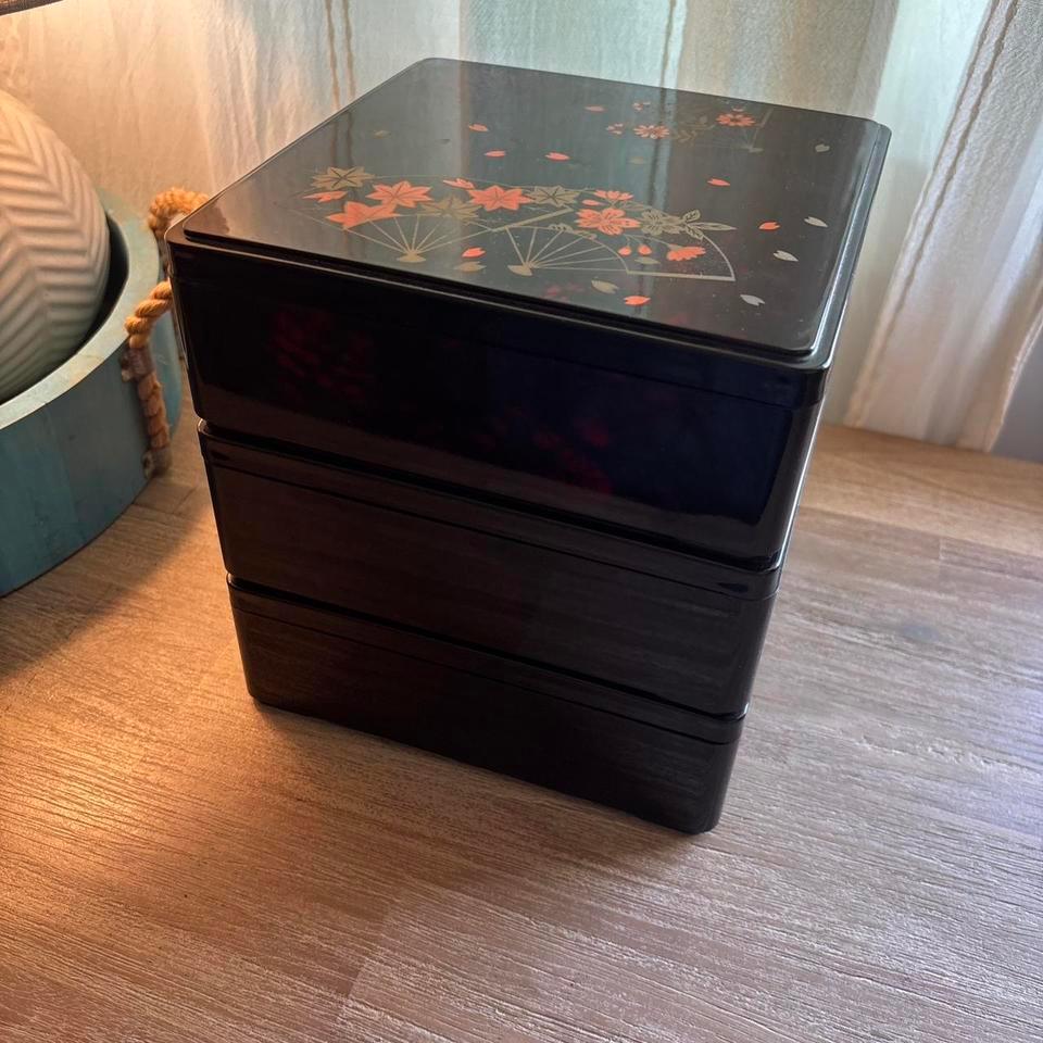 Made In Japan Laquerware Set 4