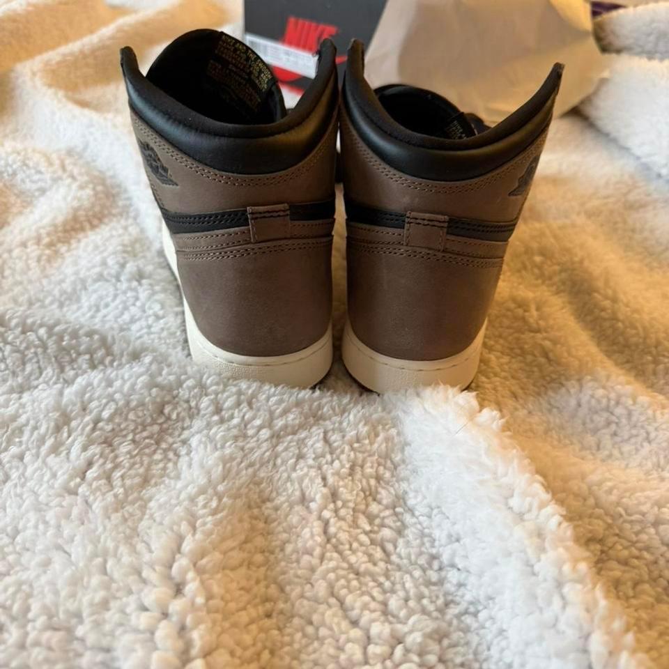 Nike Air Jordan 1 High 7b09 3