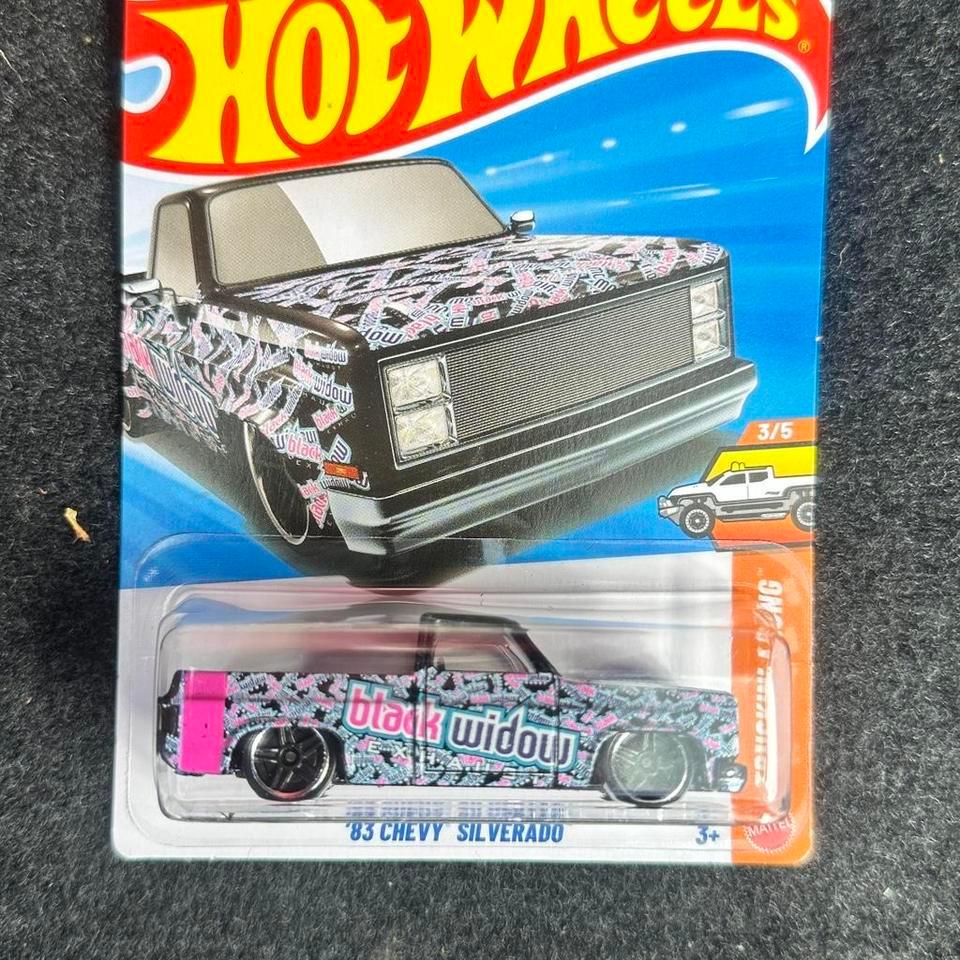 Hot Wheels 83 Chevy Silverado 23c5 2