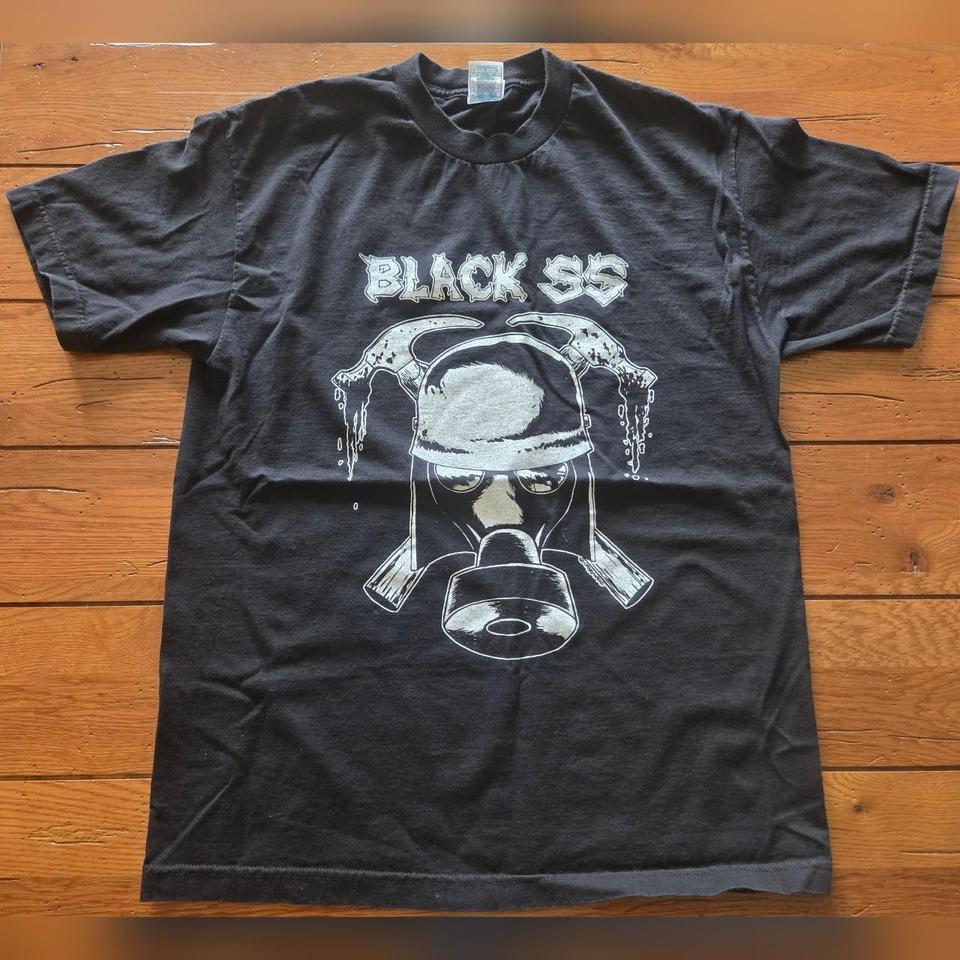 Black Ss Tshirt Size Large 2cbd