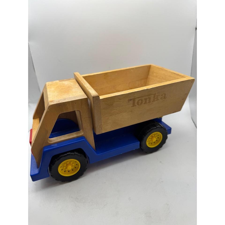 Vintage Tonka Wooden Dump Truck A265
