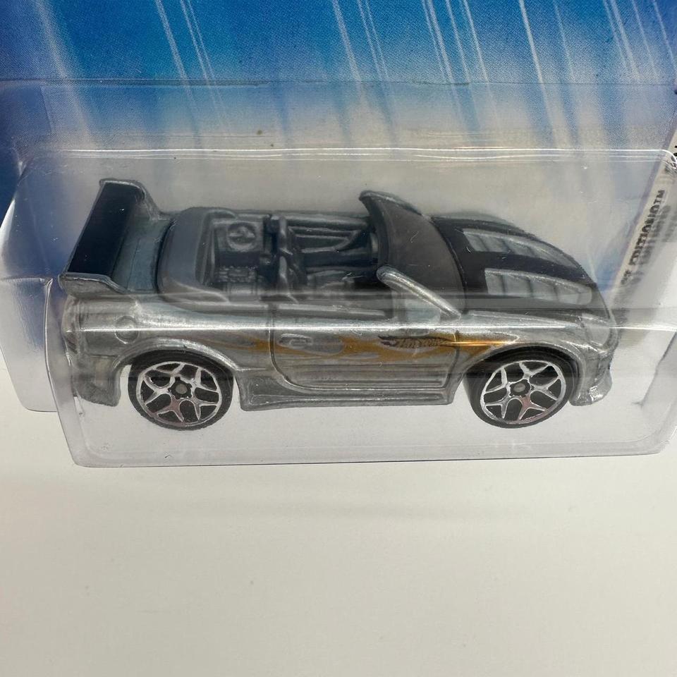 Hot Wheels 2004 First Editions Bed3 6