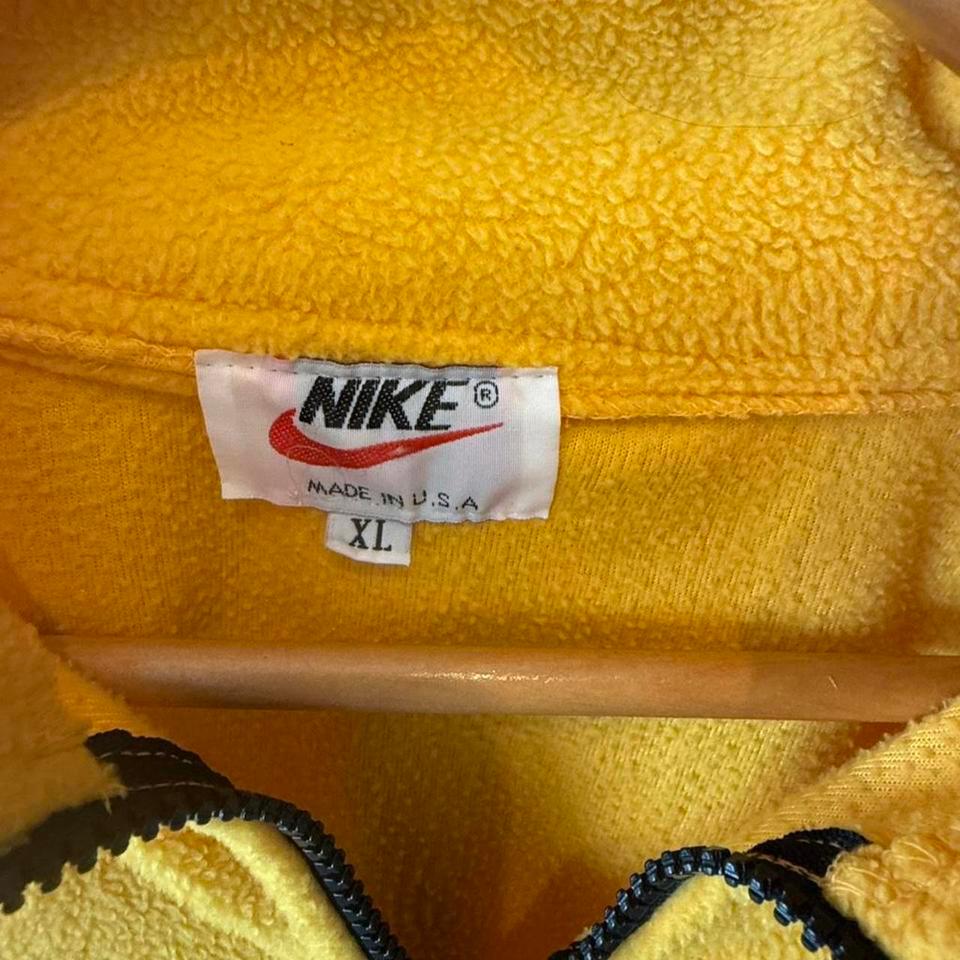 Yellow And Black Nike Quarter 4a50 2