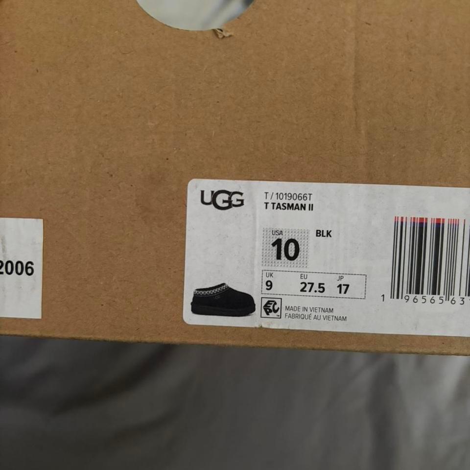 Toddler Uggs Size 10 With 8096