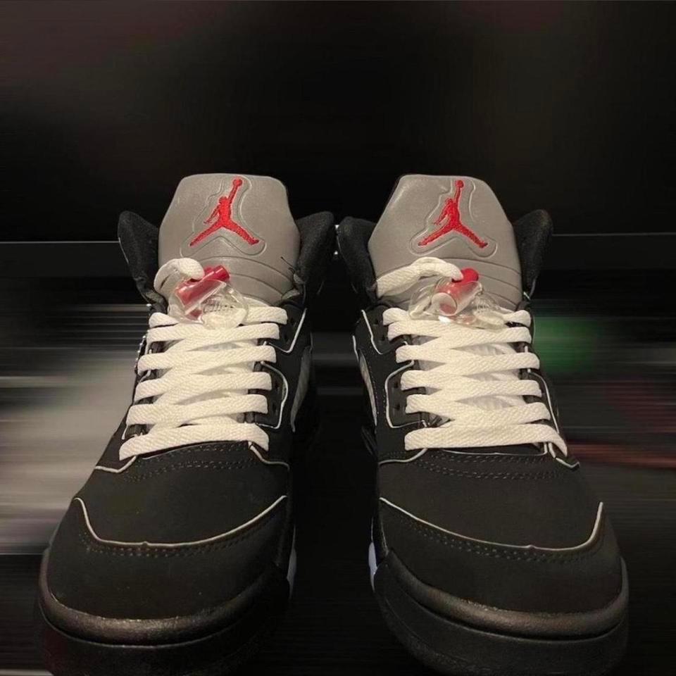 Air Jordan 5 Retro Black 8d78 3