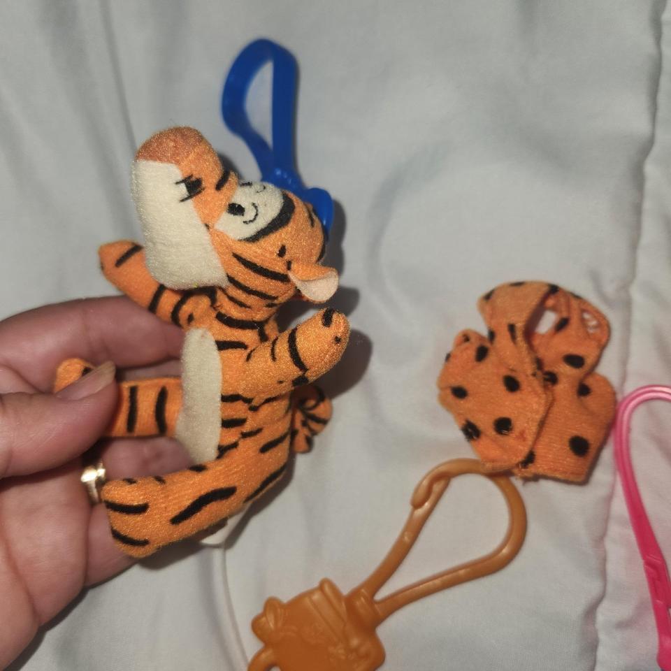 Vintage Lot Of 4 Keychains 0e49 4
