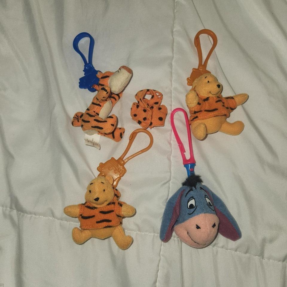 Vintage Lot Of 4 Keychains 0e49