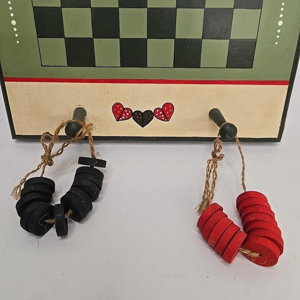 Vintage Primitive Folk Art Chess 4bf3 3