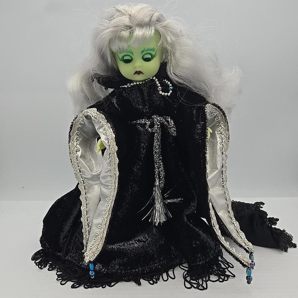 Effanbee Story Book Series Wicked E522