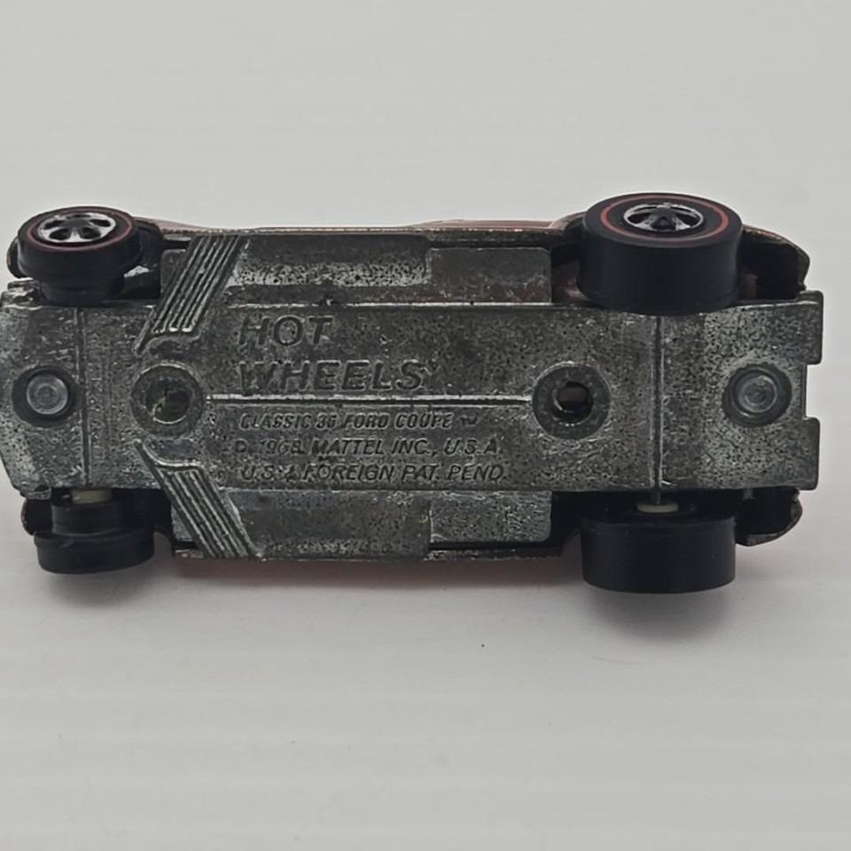 Hot Wheels Redline 1968 Classic 542f 5