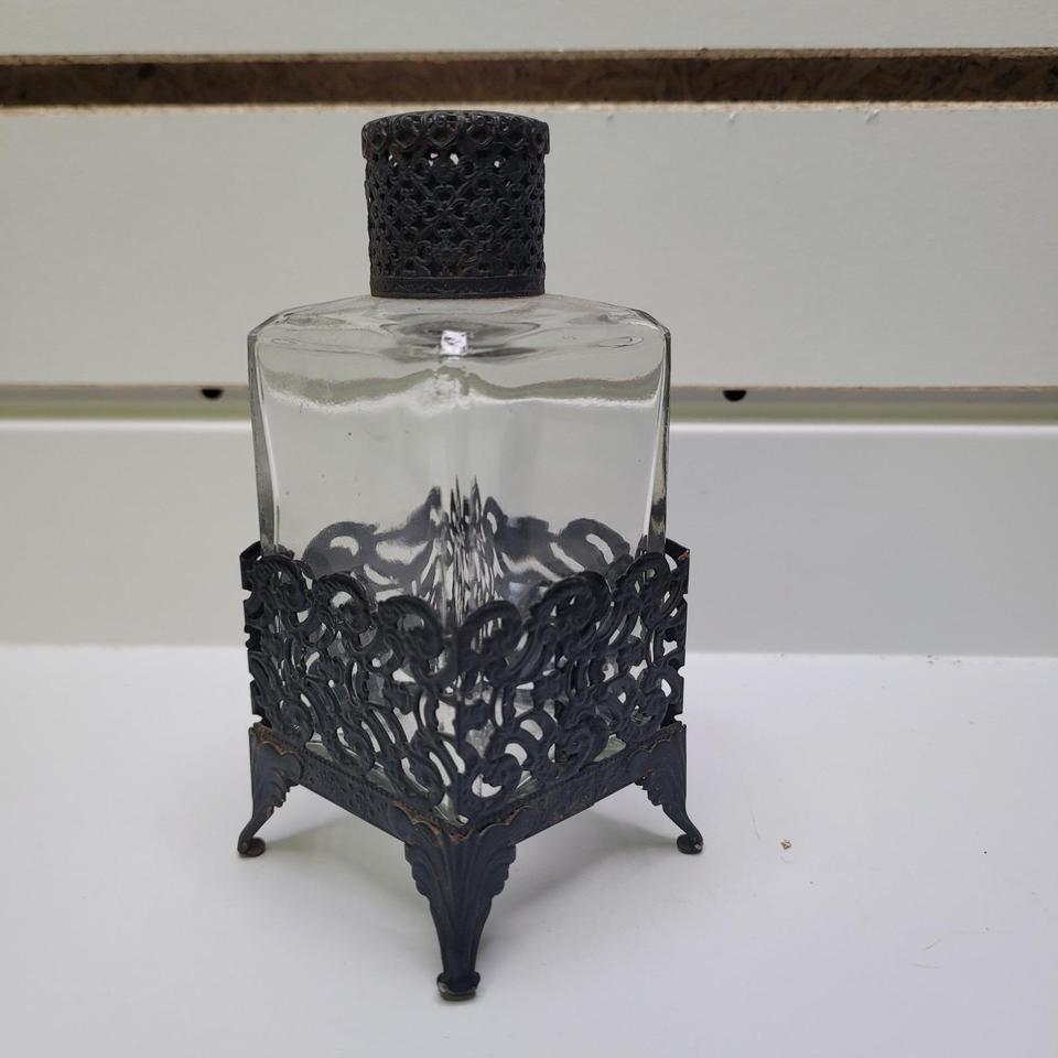 Antique Ornate Reticulated Filigree Glass E034 3