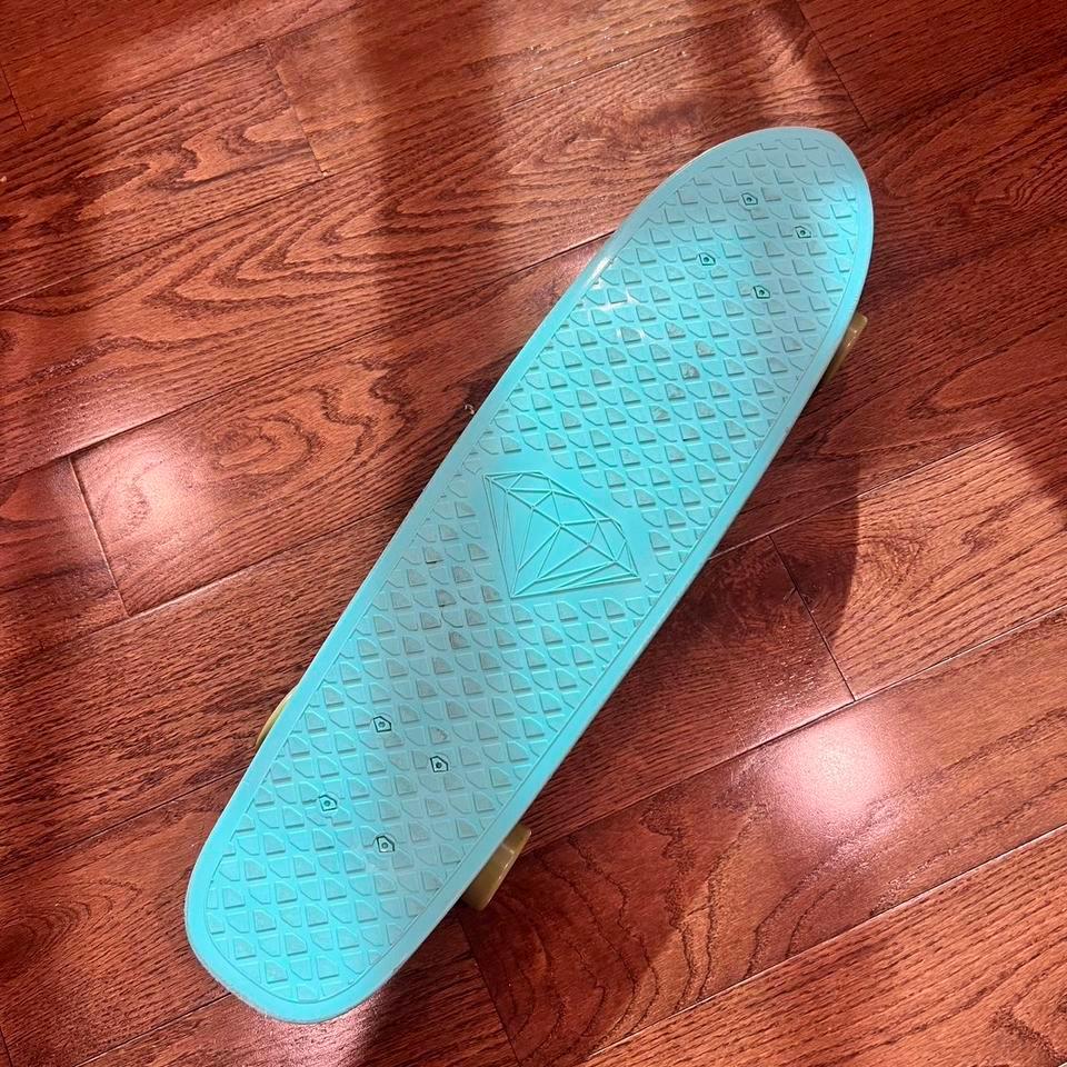Diamond Penny Board B839