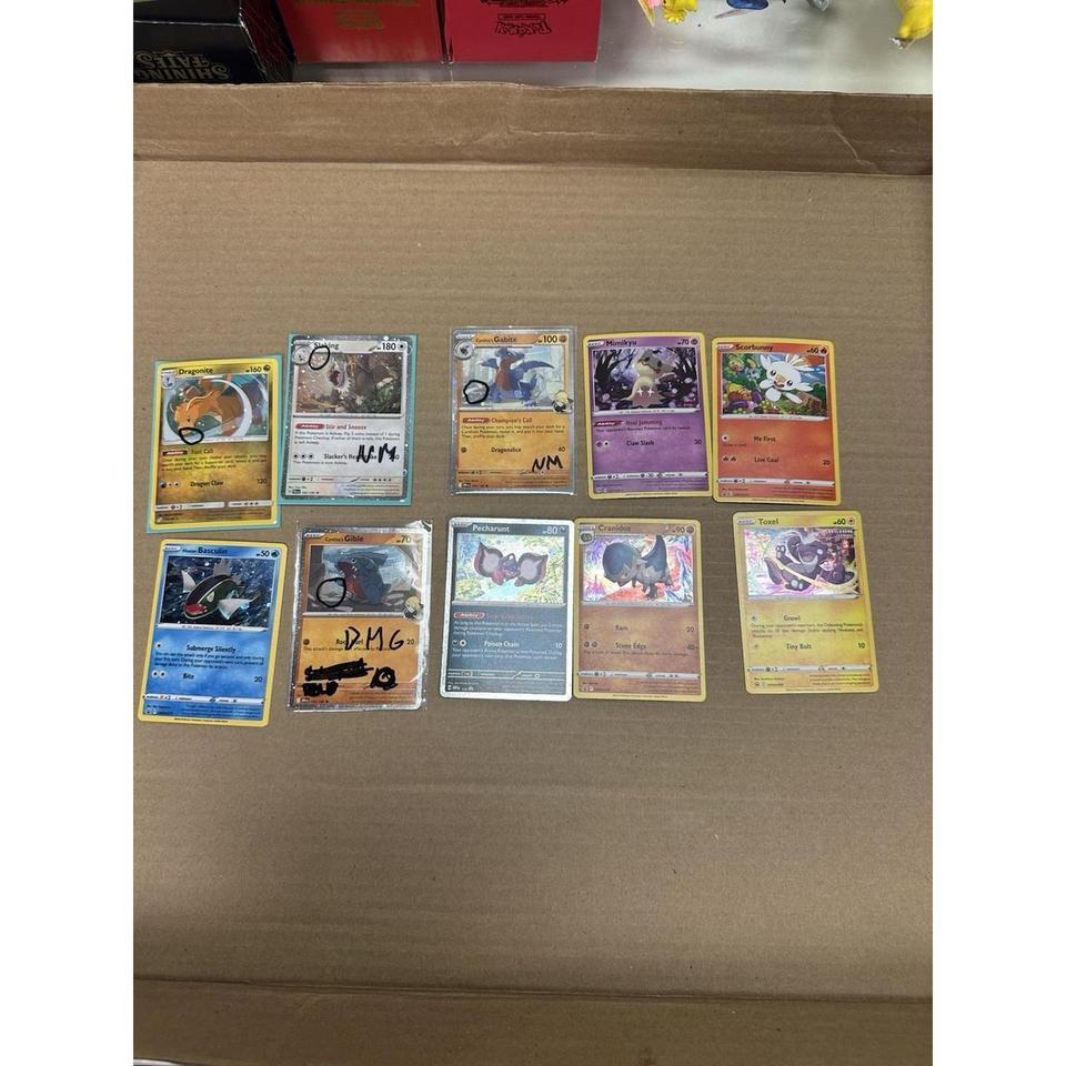 Lot Of 10 Pokemon Cards 3385