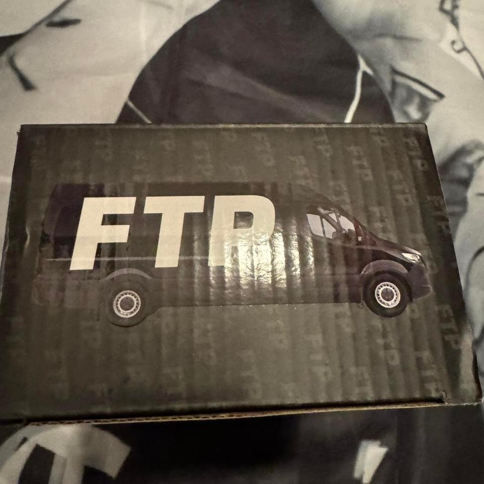 2026 Ftp Black And White 6c6b 3