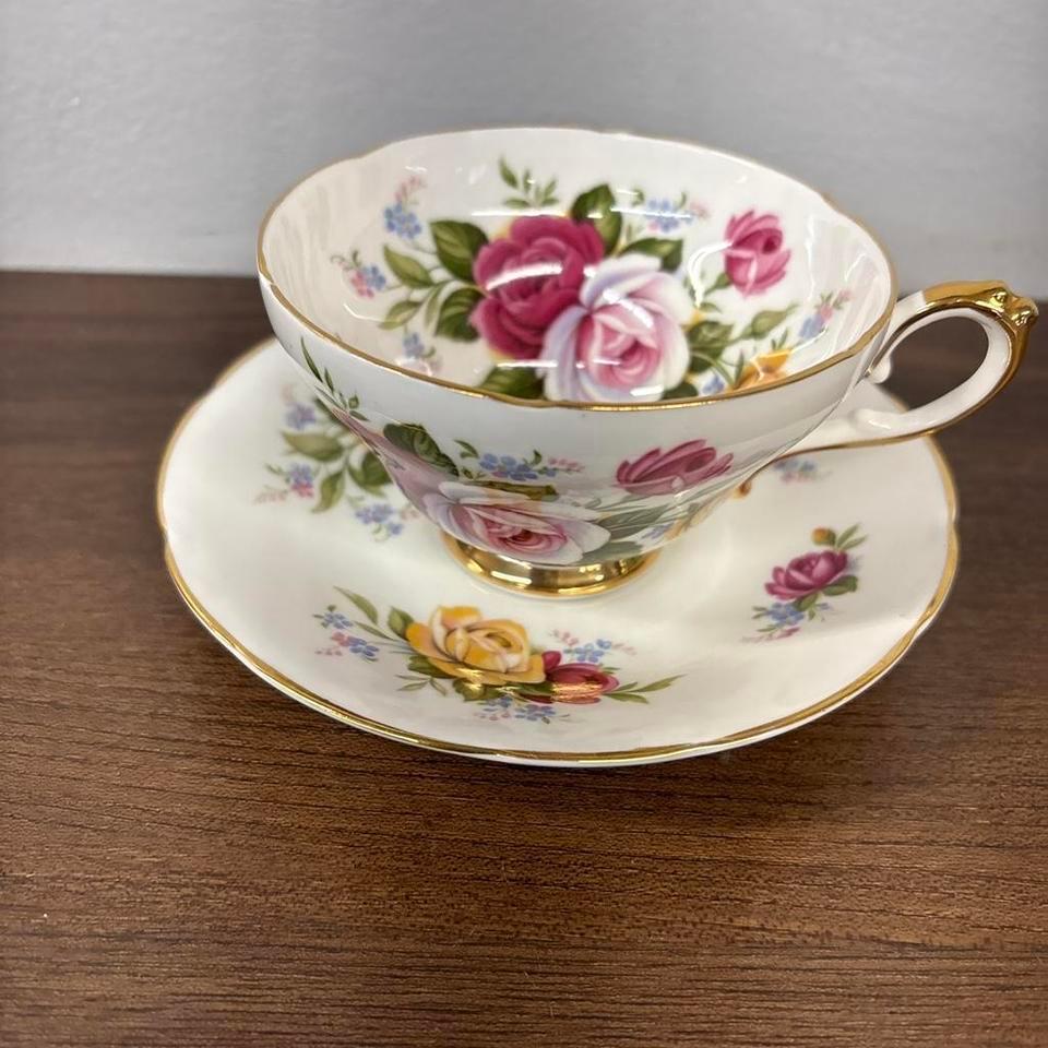 Royal Albert Bone China Tea Dd88