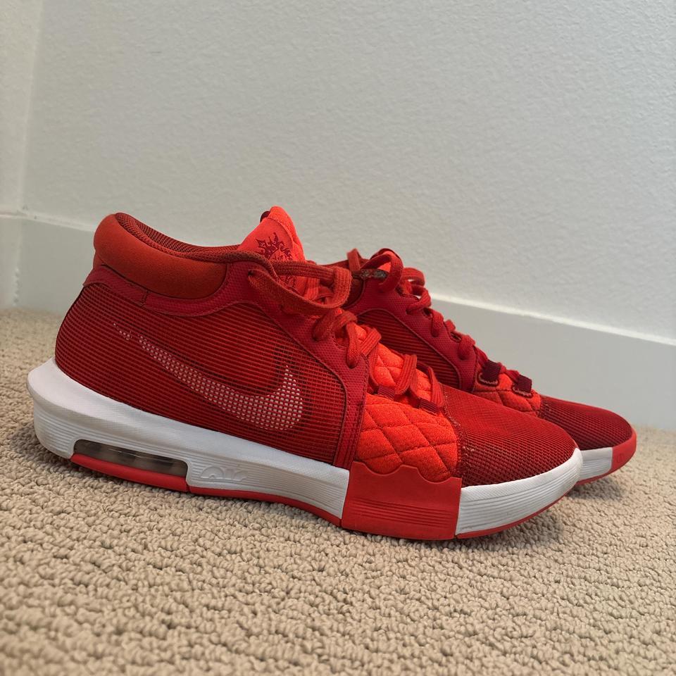 Nike Lebron Witness 8 In E3b0 2
