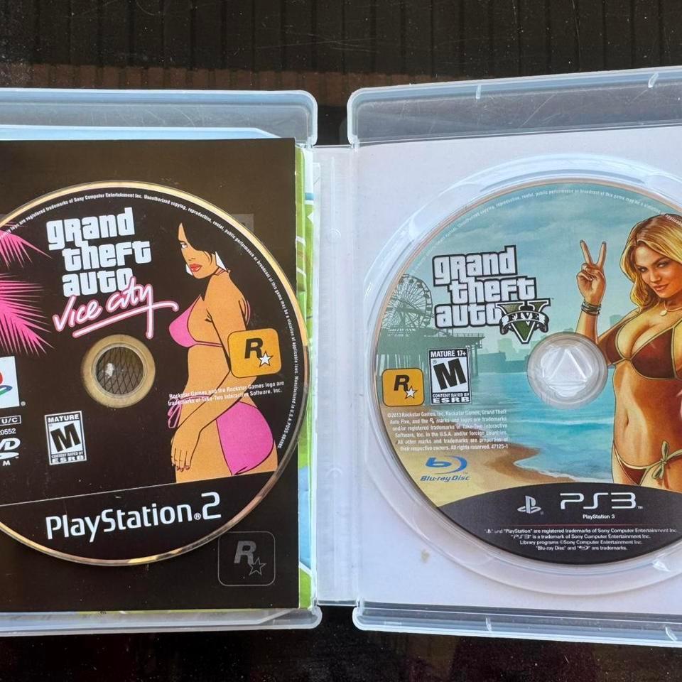 Grand Theft Auto V And 274a 2