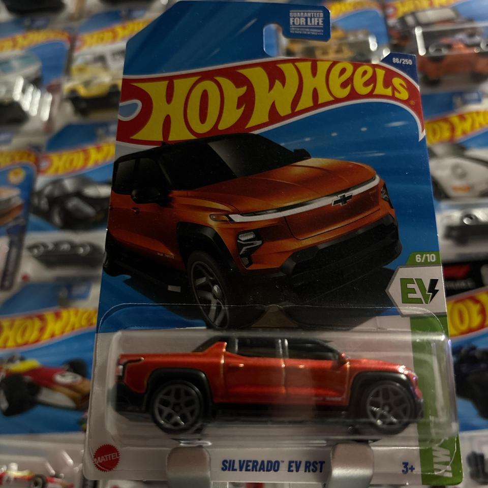 Hot Wheels Chevrolet Silverado Ev 99a4